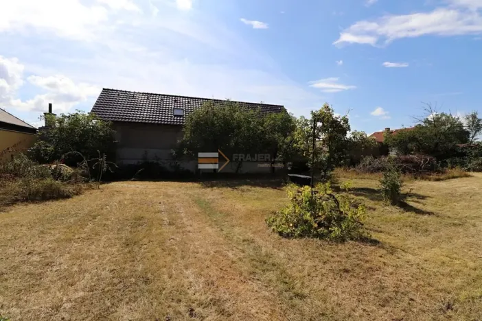 Prodej pozemku pro bydlení, Bašť, Horka, 2096 m2