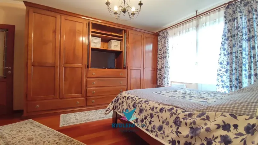 Prodej bytu 3+1, Teplice, U zámku, 100 m2