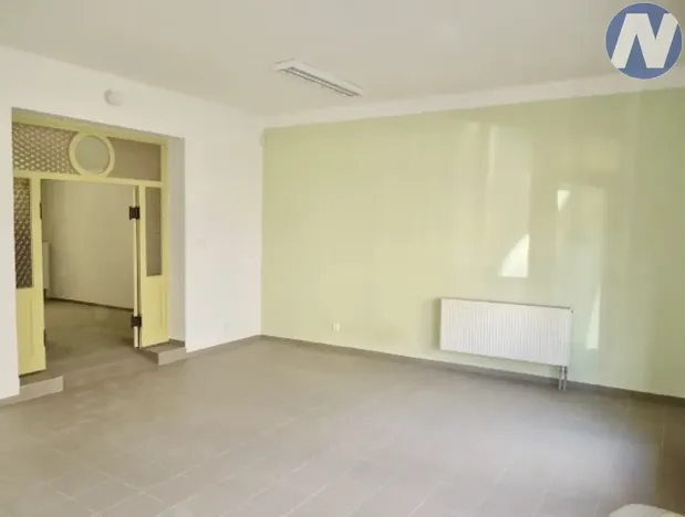 Pronájem obchodního prostoru, Písek, Žižkova třída, 82 m2