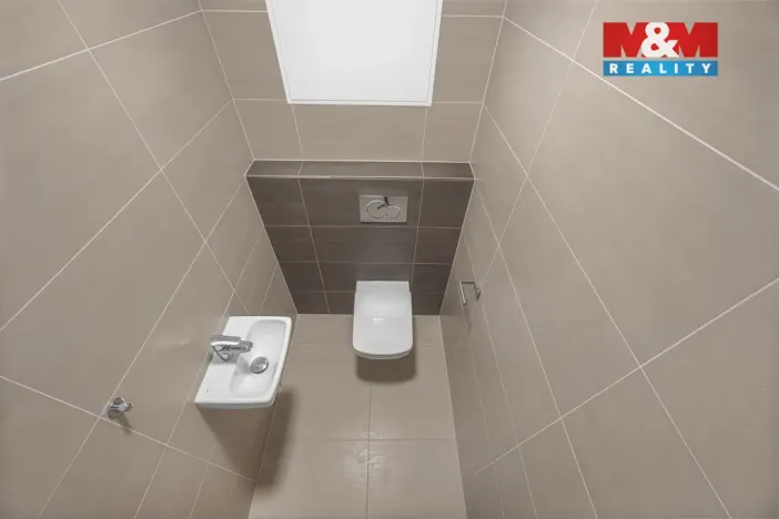 Pronájem bytu 3+kk, Pardubice - Zelené Předměstí, Bratranců Veverkových, 74 m2