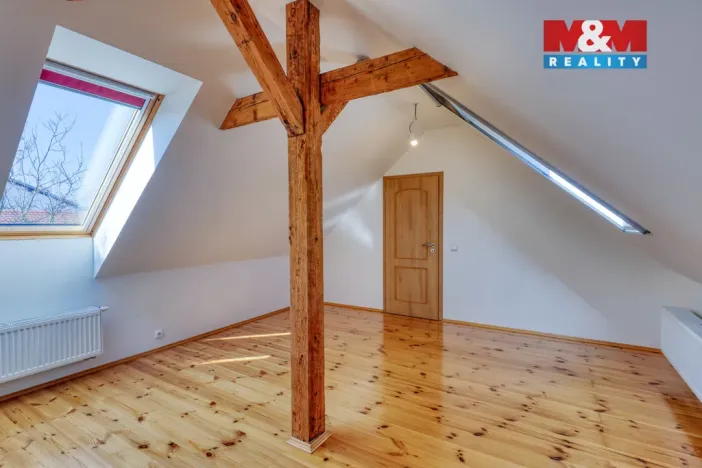 Prodej rodinného domu, Praha - Dolní Měcholupy, Pod hřištěm, 172 m2