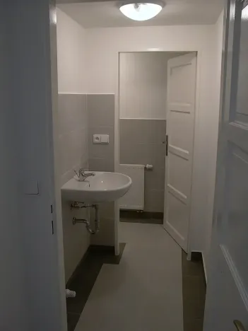 Pronájem kanceláře, Praha - Horní Počernice, Bystrá, 36 m2