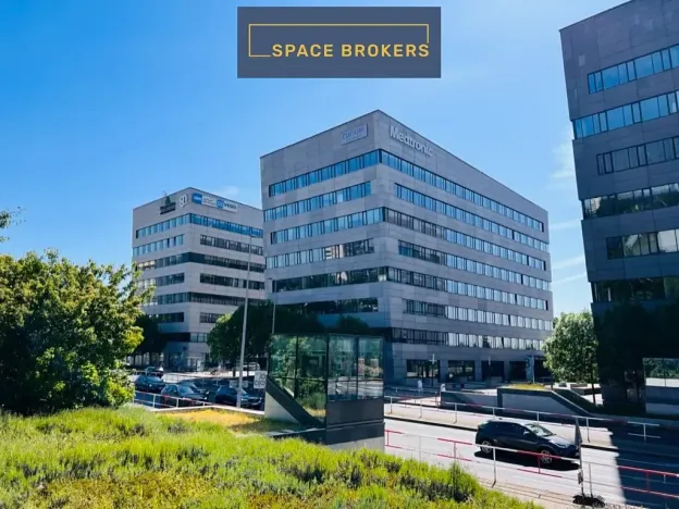 Pronájem kanceláře, Praha, Prosecká, 285 m2