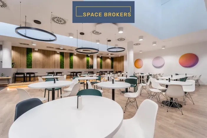 Pronájem kanceláře, Praha - Karlín, Ke Štvanici, 850 m2