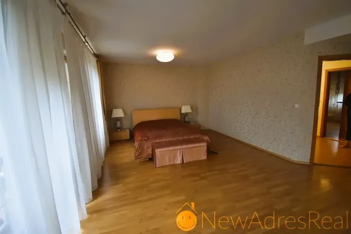 Prodej vily, Karlovy Vary, Tisová, 220 m2