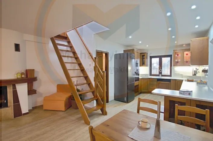 Prodej rodinného domu, Tišice - Chrást, Ořechová, 154 m2