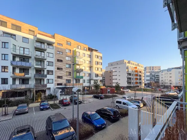 Pronájem bytu 1+kk, Praha - Střížkov, Makedonská, 32 m2