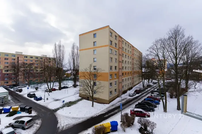 Pronájem bytu 2+kk, Litvínov, U Zámeckého parku, 35 m2