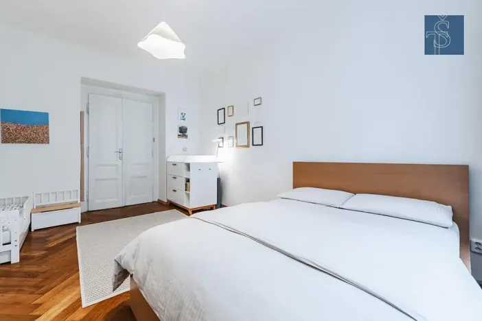 Prodej bytu 2+kk, Praha - Vyšehrad, Neklanova, 42 m2
