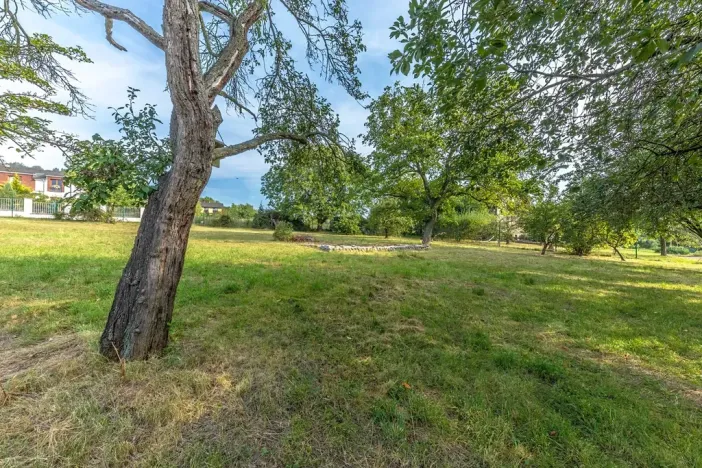 Prodej pozemku pro bydlení, Mníšek pod Brdy, Pod Skalkou, 1904 m2