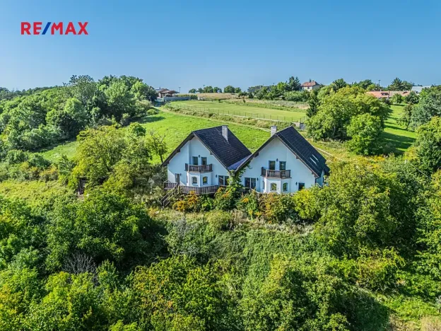 Prodej rodinného domu, Vinařice, 191 m2