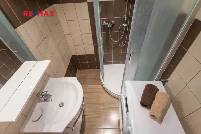 Pronájem bytu 2+kk, Kladno, Ústecká, 41 m2