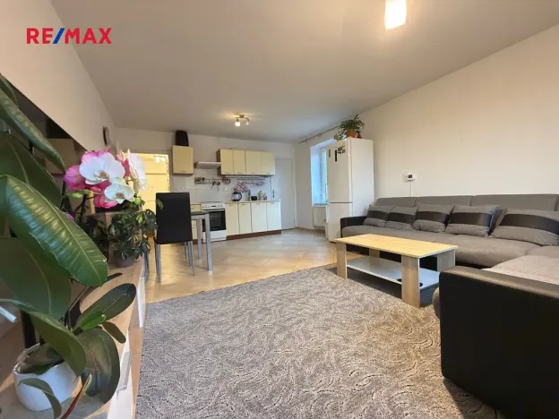 Pronájem bytu 3+kk, Plzeň, Kostelní, 77 m2