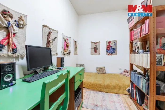 Prodej bytu 2+1, Dalovice, Průběžná, 42 m2