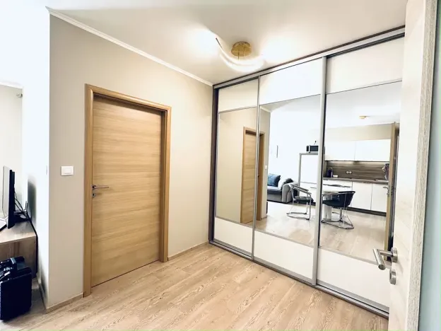 Pronájem bytu 2+kk, Praha - Libeň, Nad Rokoskou, 47 m2