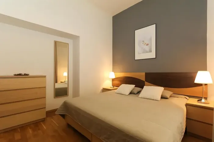 Pronájem bytu 2+kk, Praha - Vinohrady, Na Kozačce, 56 m2