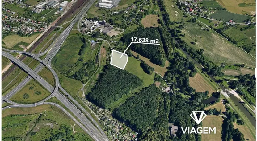 Prodej podílu pole, Ostrava, 8303 m2