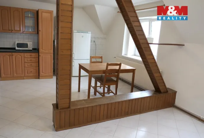 Pronájem bytu 3+1, Kladno - Kročehlavy, Wolkerova, 90 m2