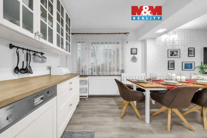 Prodej rodinného domu, Břehy, Pod Bílou hůrou, 155 m2