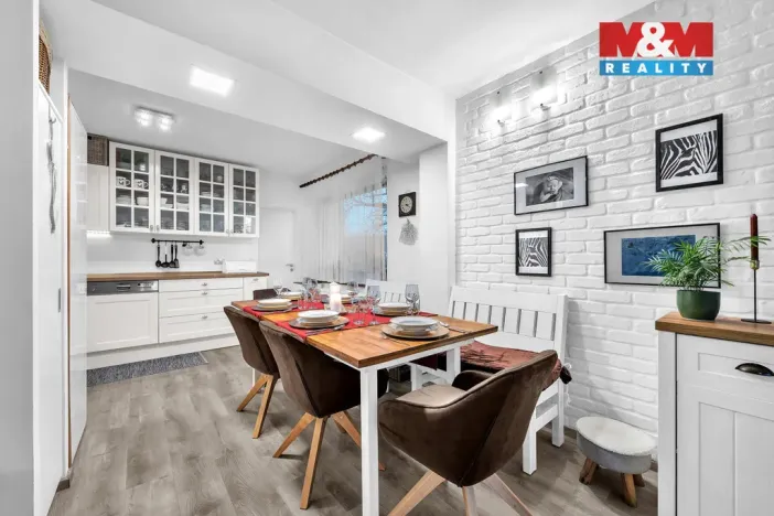 Prodej rodinného domu, Břehy, Pod Bílou hůrou, 155 m2