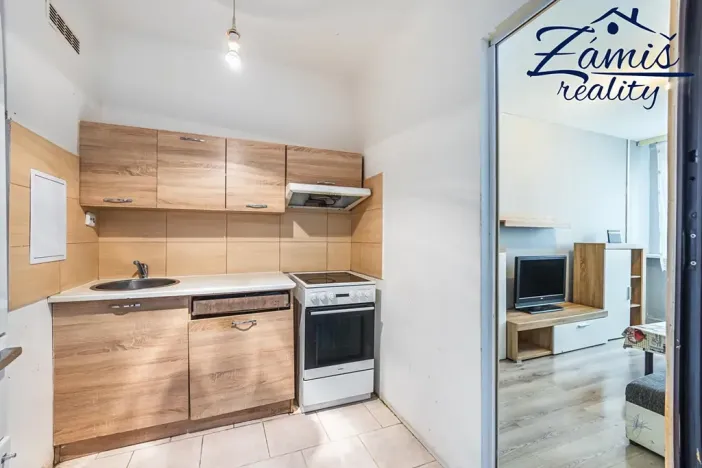 Prodej bytu 2+kk, Kladno, Holandská, 38 m2