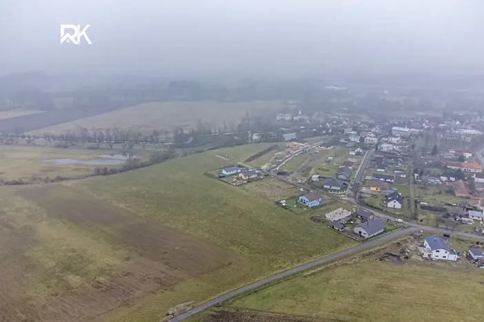 Prodej pozemku pro bydlení, Uhersko, 944 m2