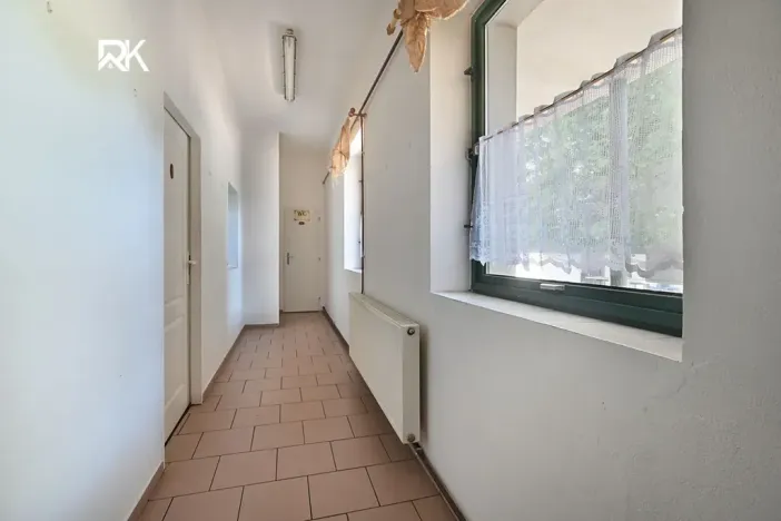 Prodej rodinného domu, Nová Ves I, Legerovo nám., 470 m2