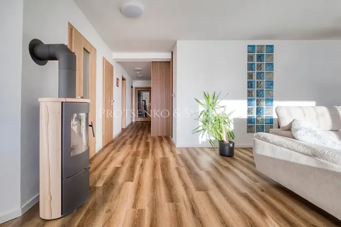 Prodej rodinného domu, Kamenice nad Lipou, Dobšova, 210 m2