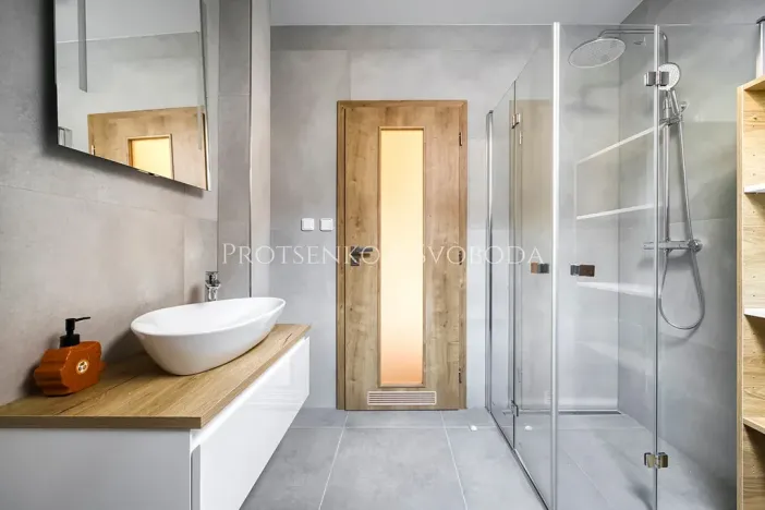 Prodej rodinného domu, Kamenice nad Lipou, Dobšova, 210 m2