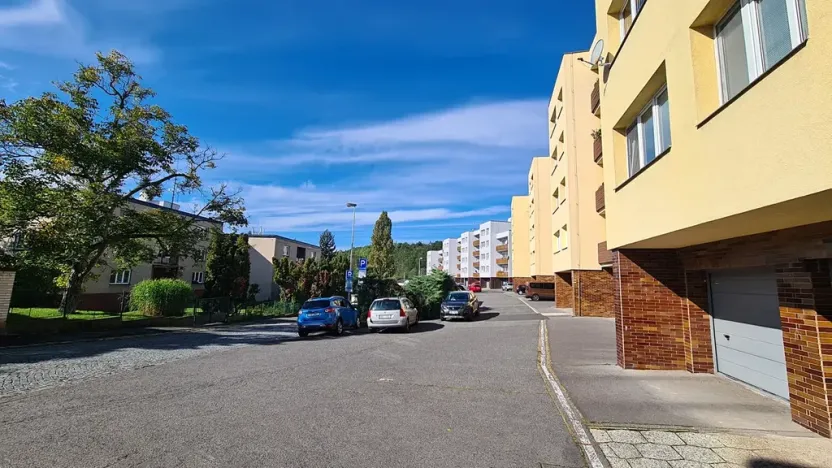 Pronájem bytu 3+kk, Praha - Podolí, Pod Pekařkou, 71 m2