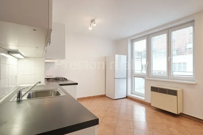 Pronájem bytu 2+kk, Praha - Nusle, Zdaru, 45 m2