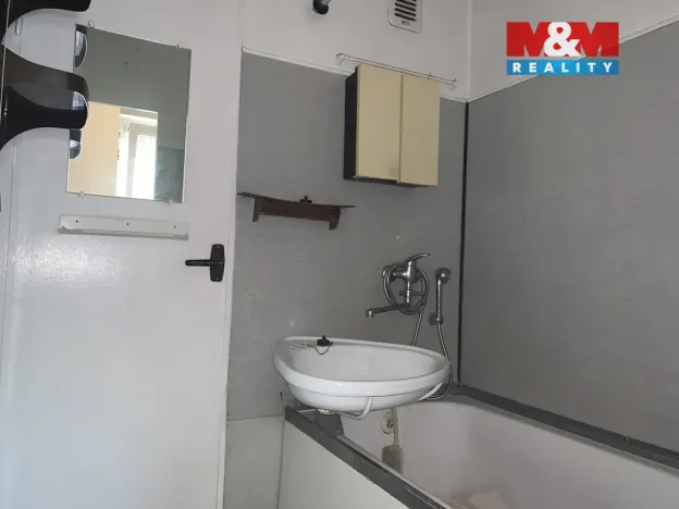 Prodej bytu 3+1, Oskava, 83 m2