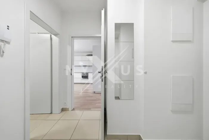 Prodej bytu 2+kk, Praha - Modřany, K Vystrkovu, 57 m2