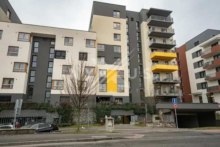 Prodej bytu 2+kk, Praha - Modřany, K Vystrkovu, 57 m2