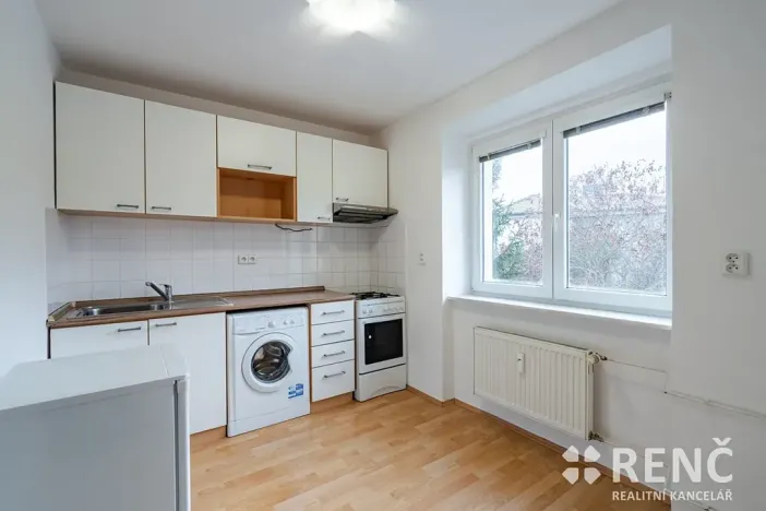 Pronájem bytu 1+1, Brno, Sibiřská, 29 m2