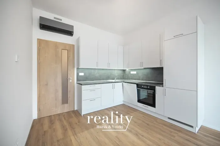 Pronájem bytu 3+kk, Brno, Komárovská, 64 m2