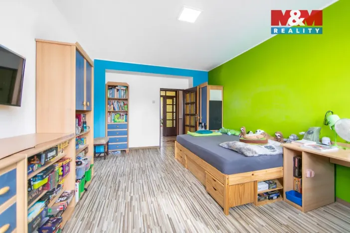 Prodej atypického bytu, Březová, Smetanova, 177 m2