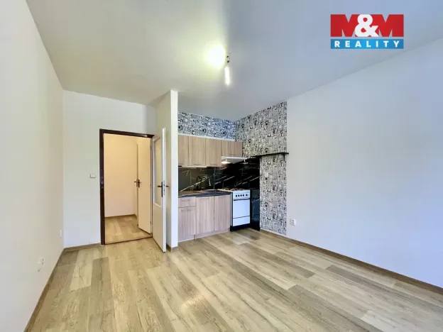 Pronájem bytu 2+kk, Ostrava - Poruba, Podroužkova, 53 m2