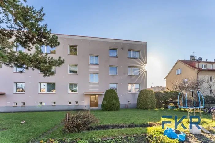 Prodej bytu 3+1, Praha - Libeň, Na Slovance, 77 m2