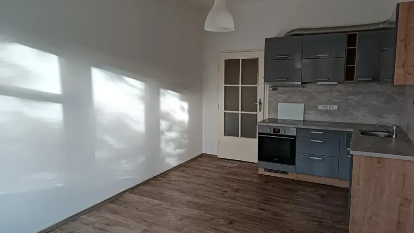 Pronájem bytu 2+kk, Praha - Strašnice, Za poštou, 41 m2