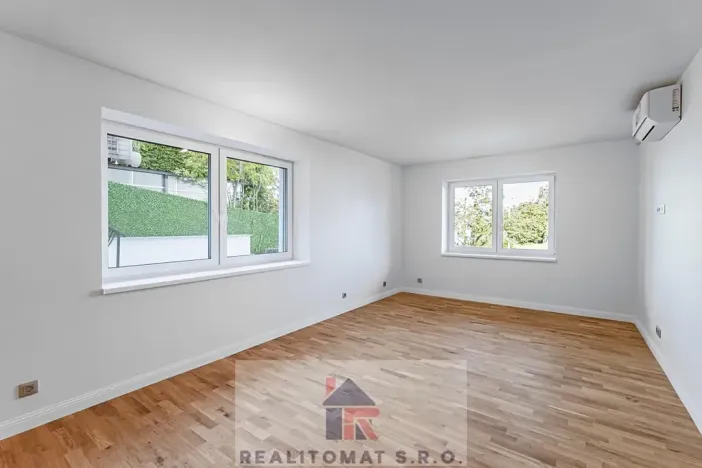 Prodej rodinného domu, Praha - Komořany, Pod lesem, 175 m2