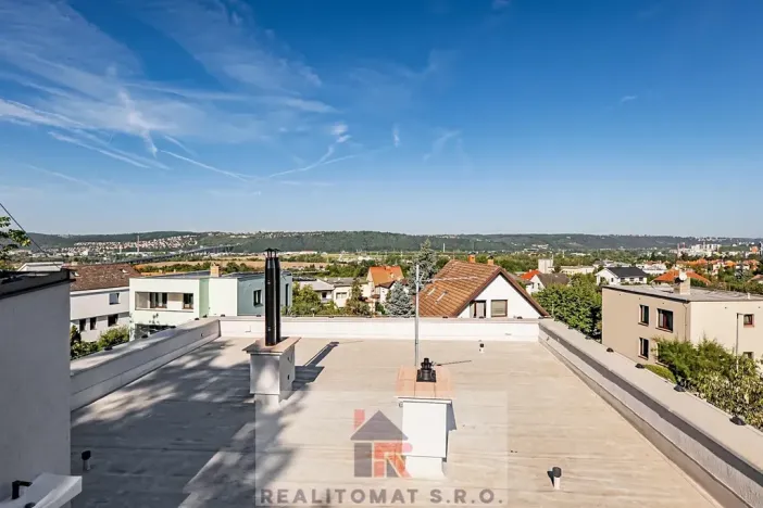 Prodej rodinného domu, Praha - Komořany, Pod lesem, 175 m2