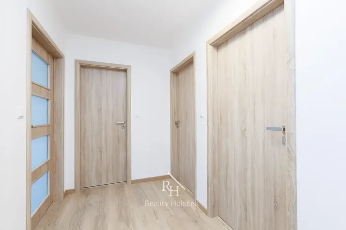 Pronájem bytu 3+kk, Kladno, Ostravská, 55 m2