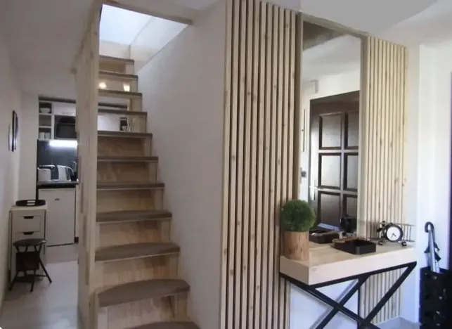 Pronájem bytu 2+kk, Praha - Nové Město, Navrátilova, 30 m2