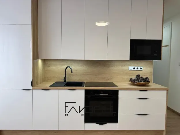 Prodej bytu 3+kk, Ostrava, Sokolovská, 56 m2