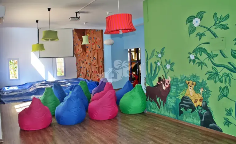 Prodej bytu 3+kk, Trikomo, Kypr, 80 m2