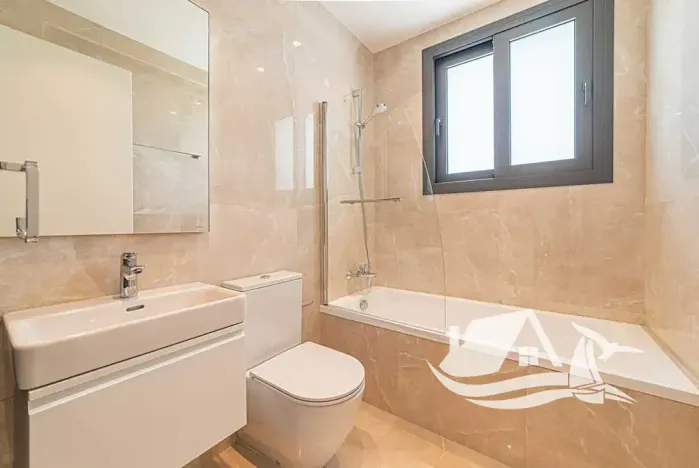 Prodej bytu 3+kk, Lemesos, Kypr, 89 m2