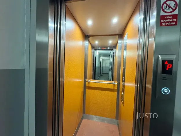 Pronájem bytu 1+kk, Ústí nad Labem, Vinařská, 31 m2