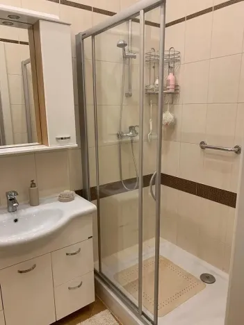 Prodej bytu 2+1, Karlovy Vary, Lázeňská, 71 m2