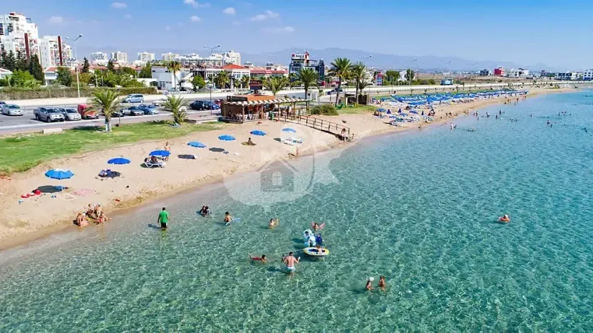 Prodej bytu 3+1, Trikomo, Kypr, 100 m2